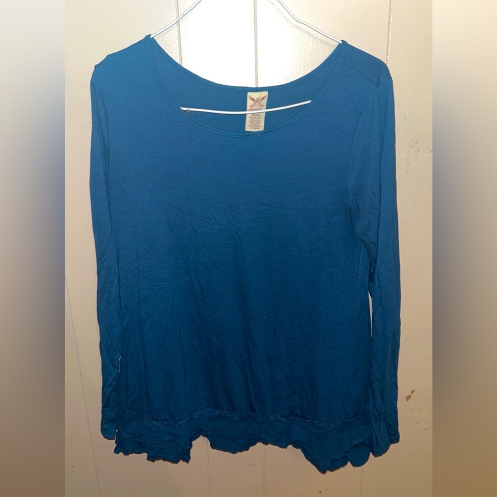 Women’s Fades Glory Sleeved Tee